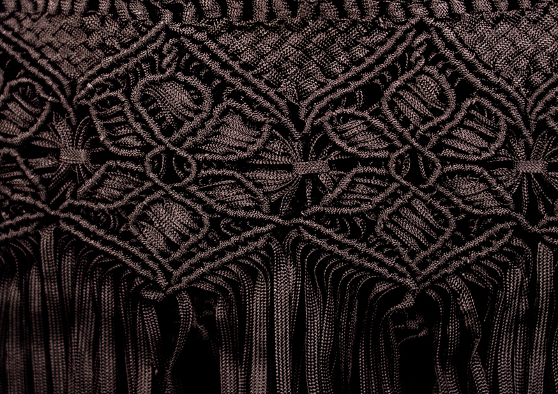 MANTILLA SF CON MACRAME NEGRO - Image 2