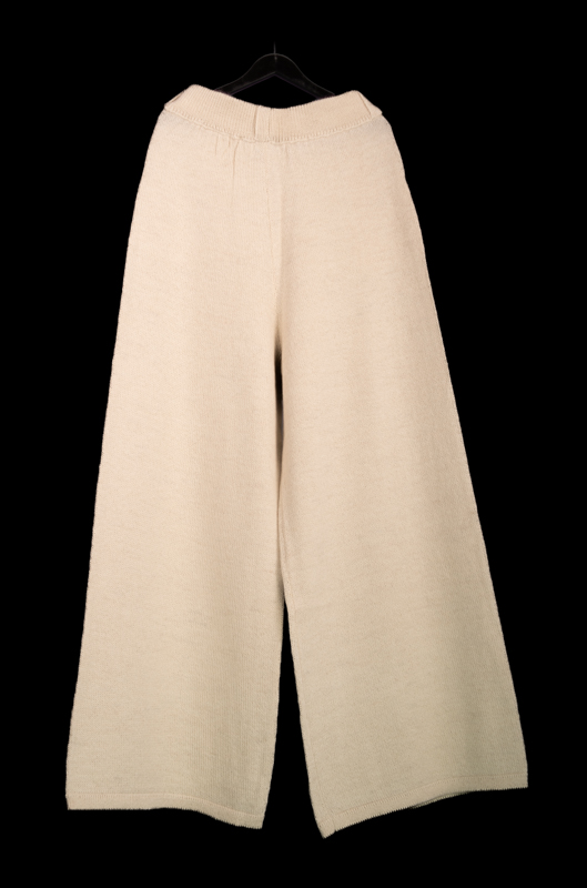 PANTALÓN CHASKI CON BOLSILLOS